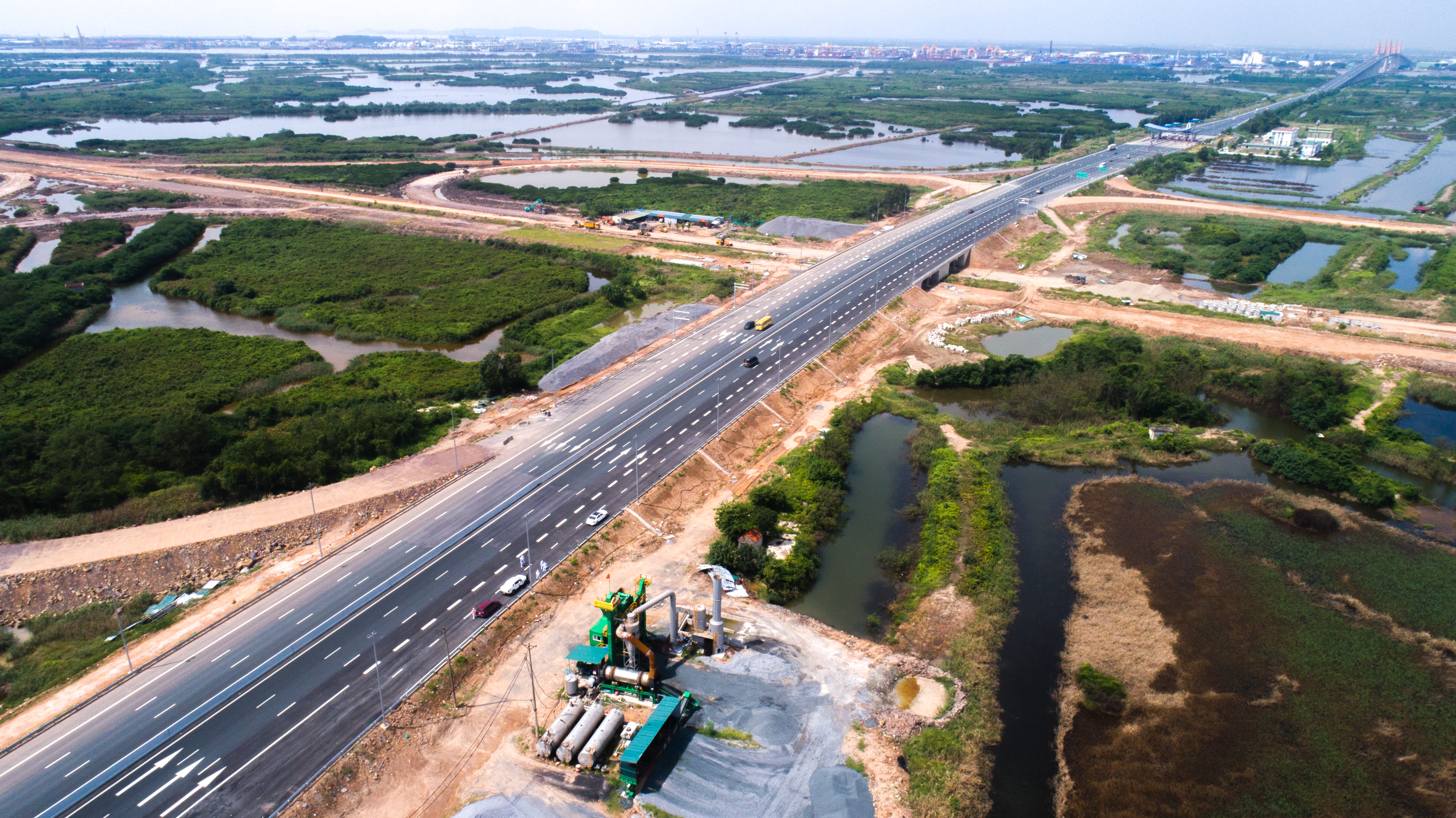 Xây dựng hoàn chỉnh nút giao Đầm Nhà Mạc, đường cao tốc Hạ Long – Hải Phòng